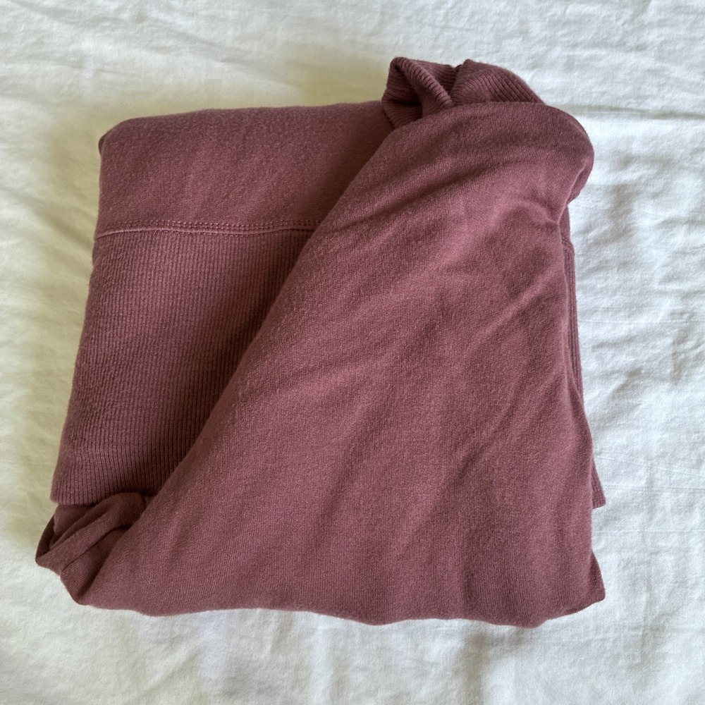 Athleta Pranayama Restore Wrap Cardigan‎ Thumbholes Pockets Victorian Berry M - Picture 10 of 11